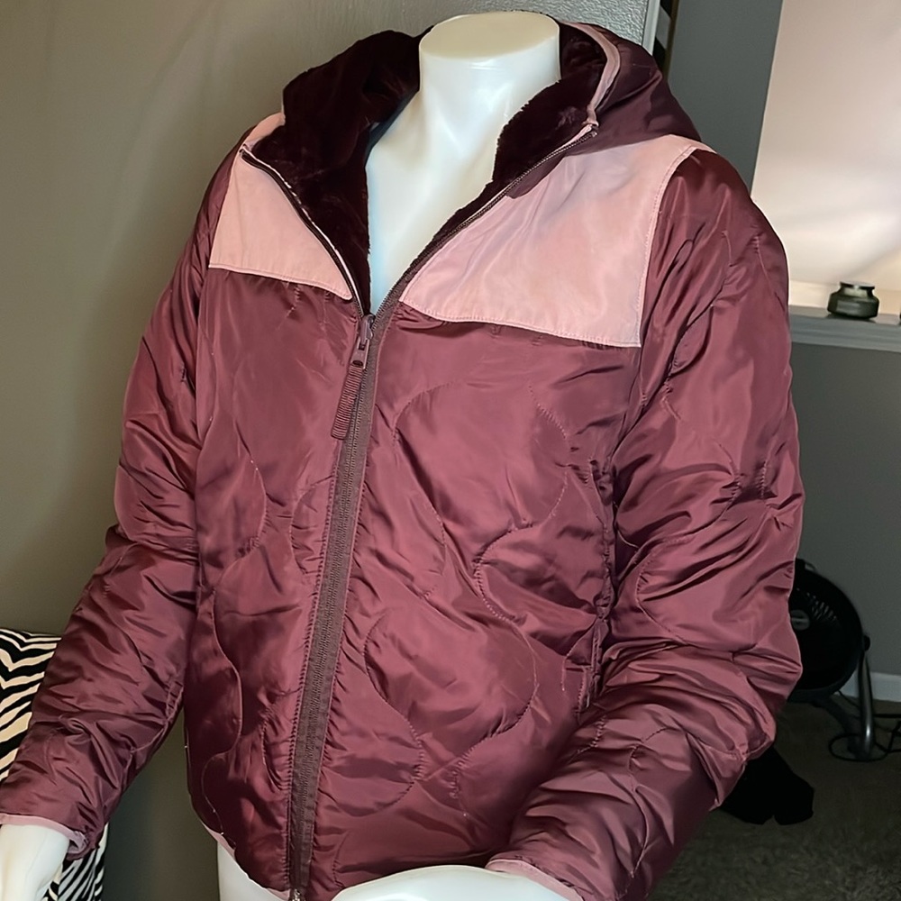 Abercrombie & Fitch Burgundy and Pink Jacket - Picture 5 of 9